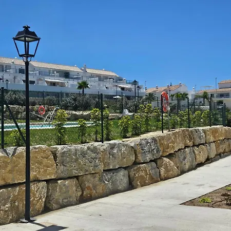 Coqueto En La Urbanizacion Trafalgar, Atlanterra * Zahara de los Atunes
